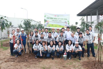 HOẠT ĐỘNG TRỒNG CÂY XANH LẦN THỨ 9